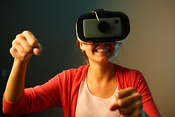 Image showing Young woman wear with the VR googles