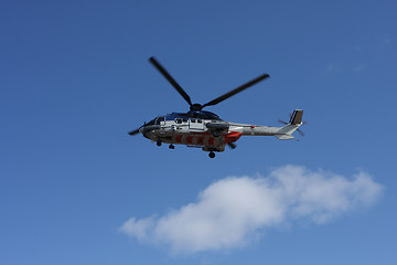 Image showing airlifting cargo