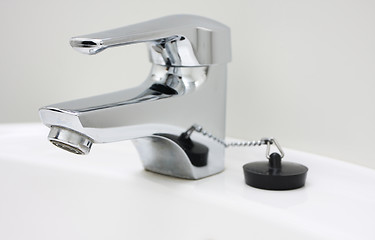 Image showing sink and faucet