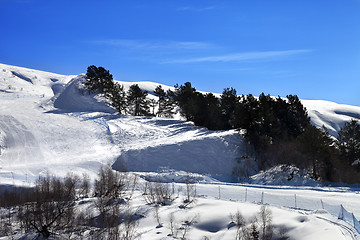 Image showing Ski slope in sun day