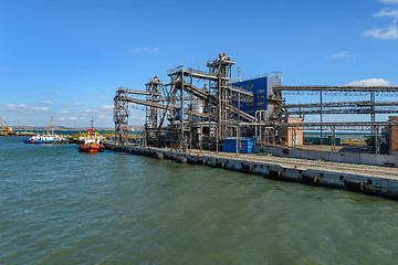 Image showing Port  construction