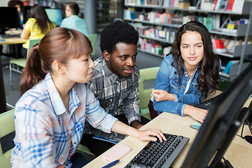 Image showing international students with computers at library