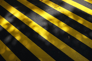 Image showing Yellow and black marking