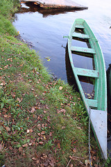 Image showing old green boat