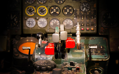 Image showing Center console and throttles in airplane