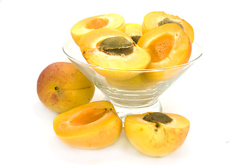 Image showing peaches