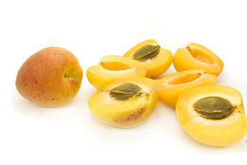 Image showing peaches