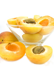 Image showing peaches