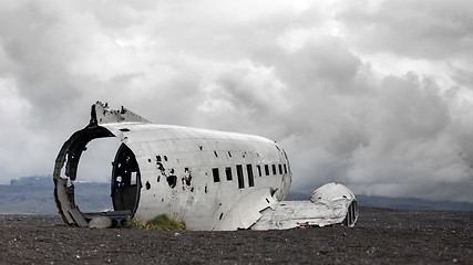 Image showing The abandoned wreck of a US military plane on Southern Iceland -