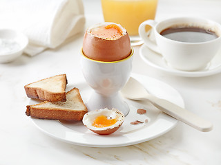 Image showing freshly boiled egg