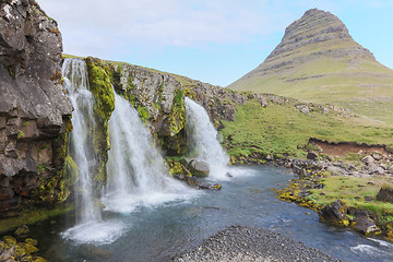 Image showing Kirkjufellsfoss waterfall near the Kirkjufell mountain