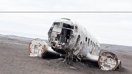 Image showing The abandoned wreck of a US military plane on Southern Iceland