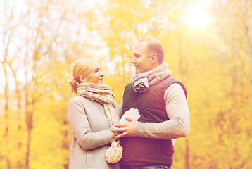 Image showing smiling couple in autumn park