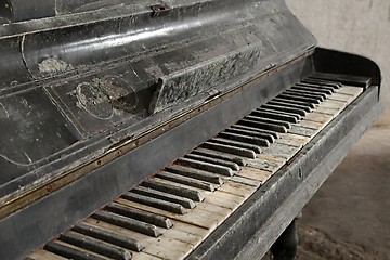 Image showing Old Abandoned Piano