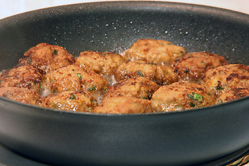 Image showing meat balls frying