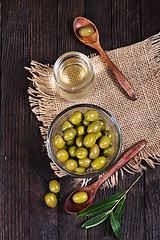 Image showing green olives