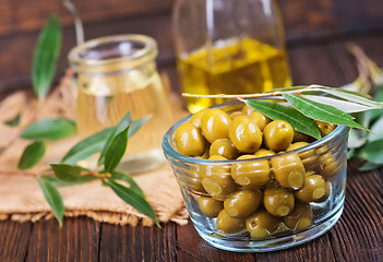 Image showing green olives