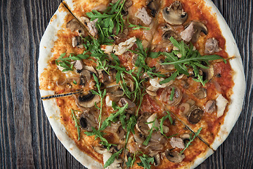 Image showing Pizza with chicken and mushrooms