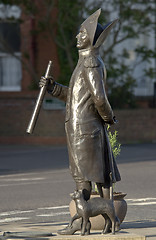Image showing Statue of Matthew Flinders