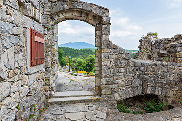 Image showing View thru the stone arch