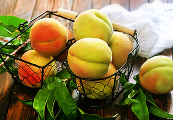 Image showing fresh peaches