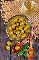 Image showing green olives