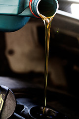 Image showing Fresh motor oil