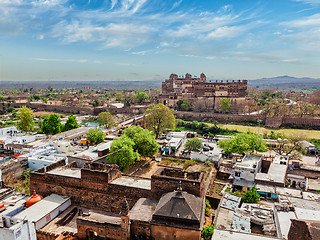 Image showing Aerial view of Orchha village and palace