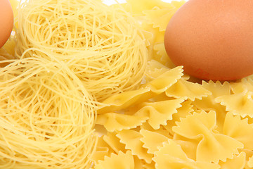 Image showing sphaghetti and eggs closeup