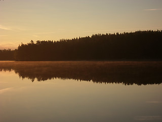 Image showing Stora Trehörnigen Lake, Tiveden National Park