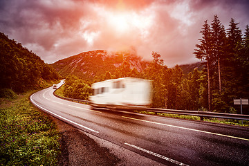 Image showing Caravan car travels on the highway.