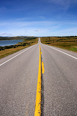 Image showing Road in Canada