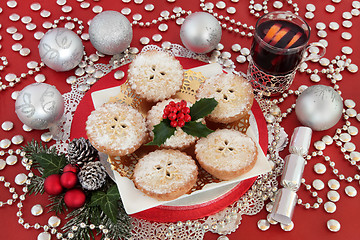 Image showing Mulled Wine and Mince Pies