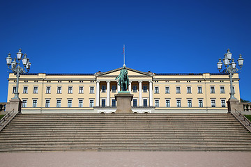 Image showing The Royal Palace and statue of King Karl Johan XIV in Oslo, Norw
