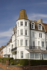 Image showing Corner house