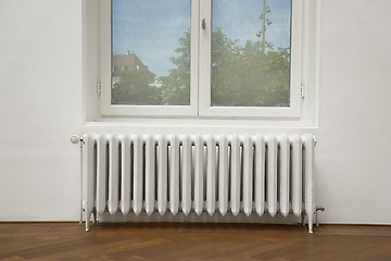 Image showing Old Heating Radiator