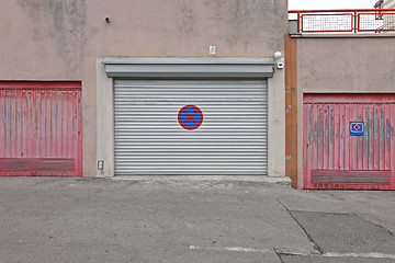 Image showing No Parking