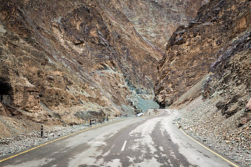 Image showing Srinagar Leh national highway NH-1 in Himalayas. Ladakh, India