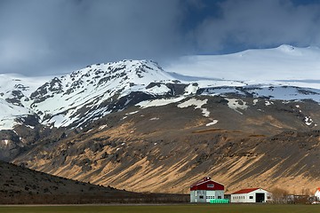 Image showing Farm house near mountain