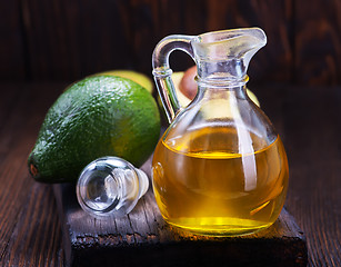 Image showing avocado oil