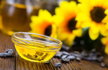 Image showing sunflower oil