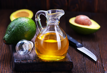 Image showing avocado oil