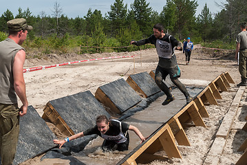 Image showing Participants carry out anti-gravitation exercise