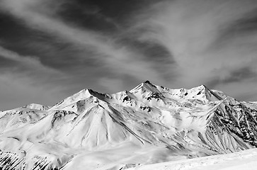 Image showing Winter snow mountains in windy day