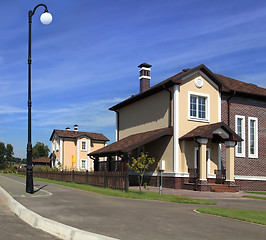 Image showing house in neighborhood of America