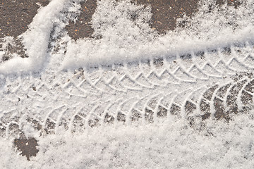 Image showing wheel prints