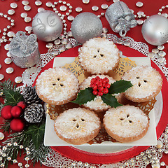 Image showing Traditional Christmas Mince Pies