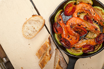 Image showing roasted shrimps with zucchini and tomatoes