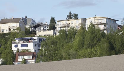 Image showing Block of flats.