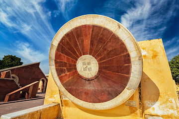 Image showing Narivalaya Yantra - Sundial in Jantar Mantar, India